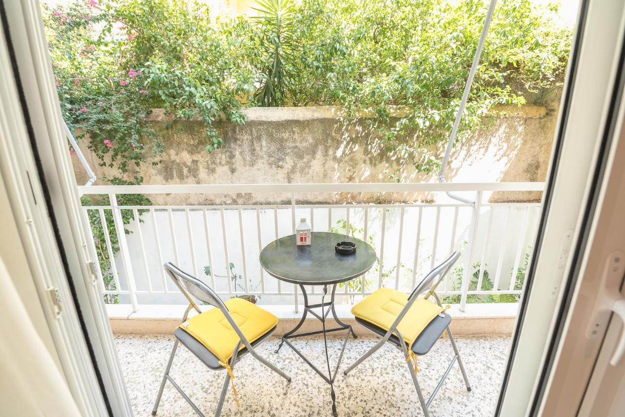 Central & Cozy Apartment With Balcony By Cloudkeys Atenas Exterior foto